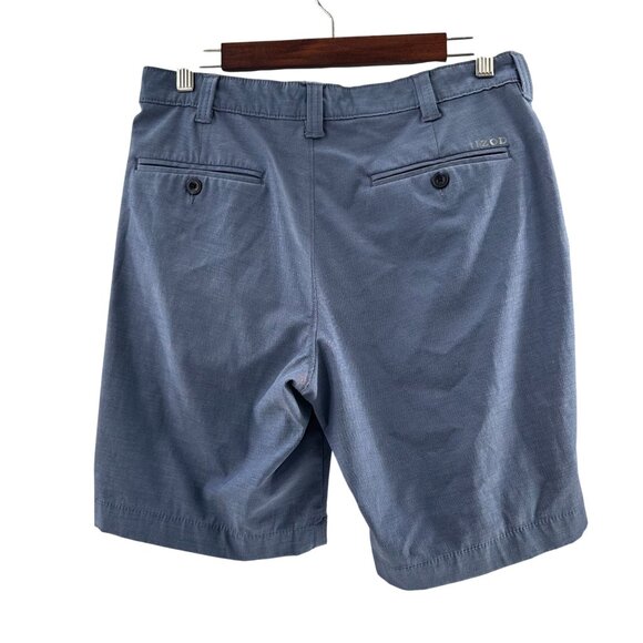 Izod Golf Mens Straight Fit Blue Shorts Size 30 Recycled Polyester Blend Chino - Picture 7 of 8